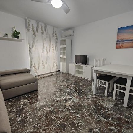 Vivienda En El Centro Historico Con Ascensor Apartment Jaen Exterior photo